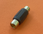 Переходник 1 гнездо RCA - 1 гнездо RCA